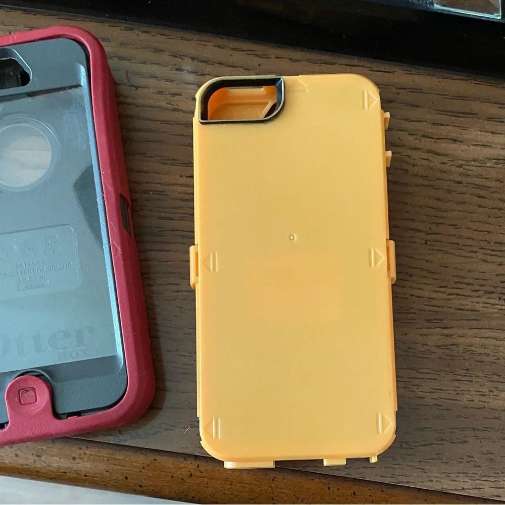2~OtterBox Red and Yellow iPhone Cases Defender Series 5/5s/SE (1st Gen)